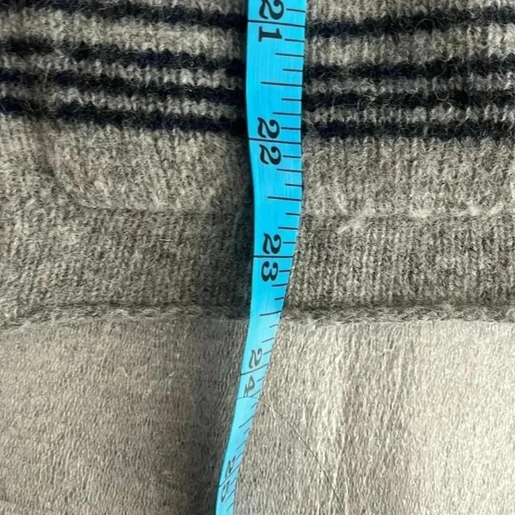 [M] Horny Toad Boiled Wool Blend Heartfelt Stripe  Button sweater grey blue - Picture 6 of 8
